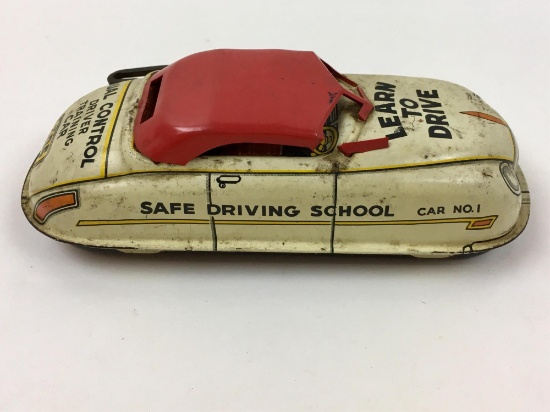 VTG TIN LITHOGRAPH MARX TOYS DRIVING SCHOOL CAR