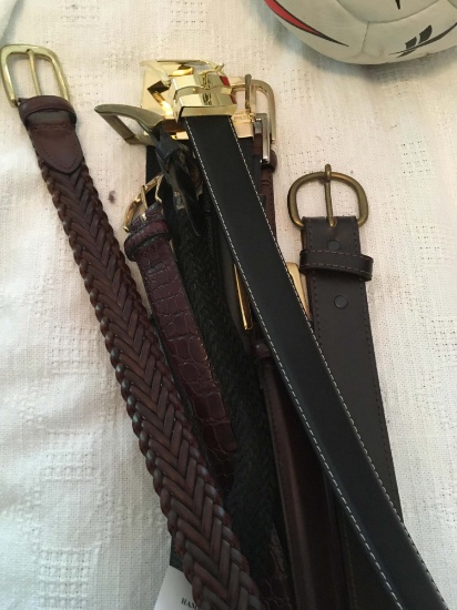 GROUP OF MENS LEATHER BELTS