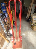 HAND TRUCK