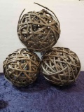 SET OF 3 WICKER BALLS