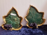 PAIR OF MAJOLICA STYLED PLATES