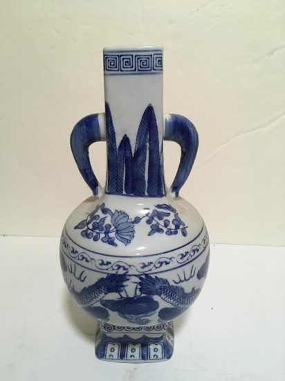 BLUE AND WHITE ASIAN VASE WITH HANDLES