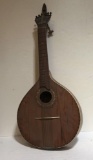 LUTE GUITAR