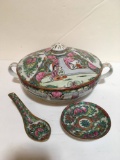 FAMILLE VERTE LIDDED TUREEN AND ACCESSORIES