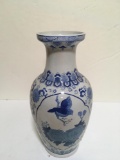 BLUE AND WHITE MANTLE VASE