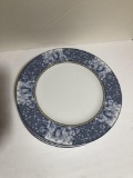 7 DINNER PLATES - COVENTRY PORCELAIN