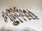 16 PIECES OF MISCELLANEOUS SILVER PLATE