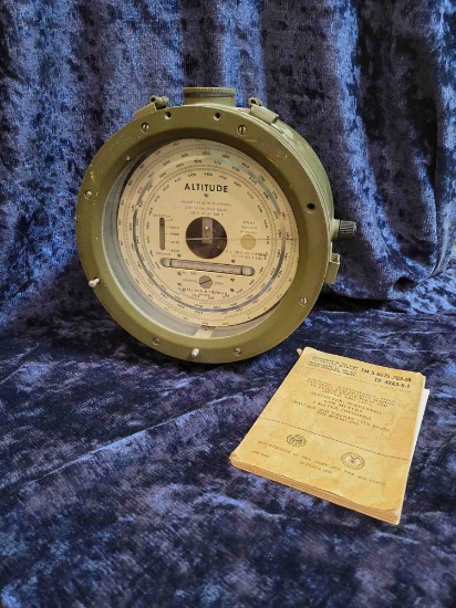 MILITARY ALTIMETER BY WALLACE & TIERNAN