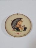 M. J. HUMMEL - HAND PAINTED HANGING PLATE