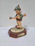 HUMMEL - BRAVE SOLDIER WITH BASE - SPECIAL ED