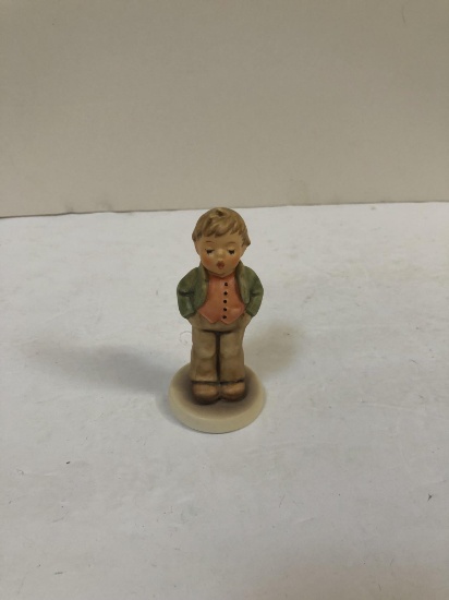 HUMMEL SINGING - HUMMEL CLUB FIGURE