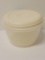 PLASTIC RUBBERMAID BOWL AND LID