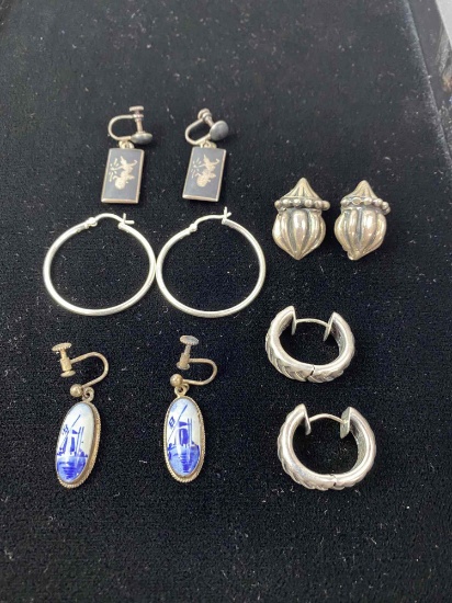 GROUP OF STERLING SILVER EARRING