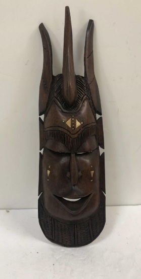 CARVED TRIBAL MASK