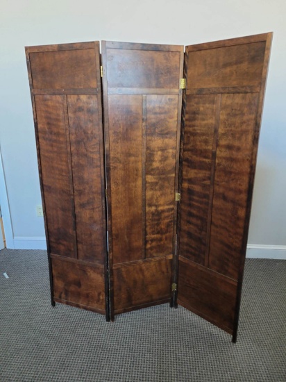 3 PANEL WOODEN SCREEN