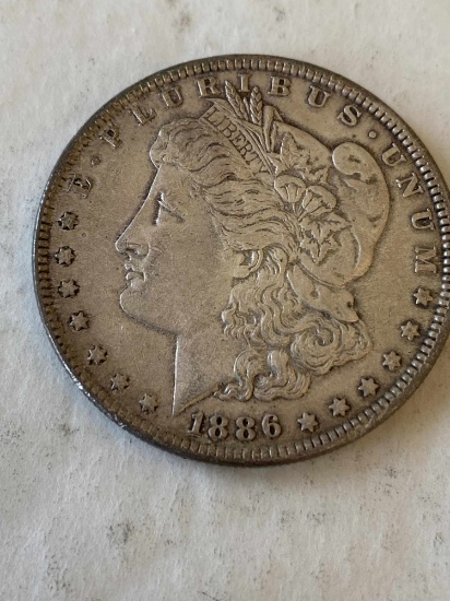 1886 MORGAN DOLLAR