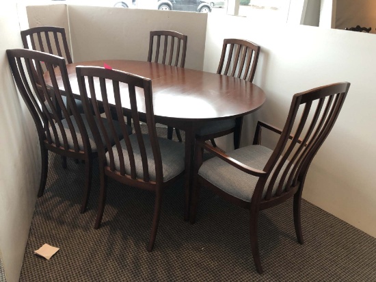 MID CENTURY MODERN STYLE DINING ROOM TABLE/CHAIRS