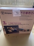 WESTINGHOUSE DIGITAL PHOTO FRAME