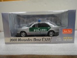 SUNSTAR 1:18 MERCEDES BENZ 2001 E320 POLIZEI