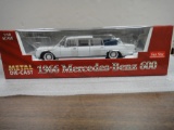 SUNSTAR 1:18 1966 MERCEDES BENZ 600 LIMO