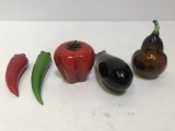 5 PIECES OF GLASS VEGETABLES
