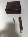 2 FOUNTAIN PENS AND A BOX