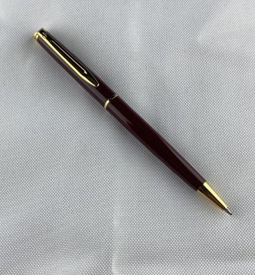 WATERMAN BALL POINT IN BURGUNDY