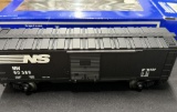 5 -- IDM 1005 Box Car Norfolk Southern
