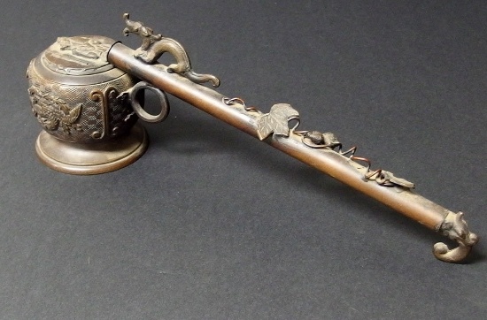 CHINESE BRONZE OPIUM PIPE