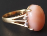 14KT GOLD & CORAL RING