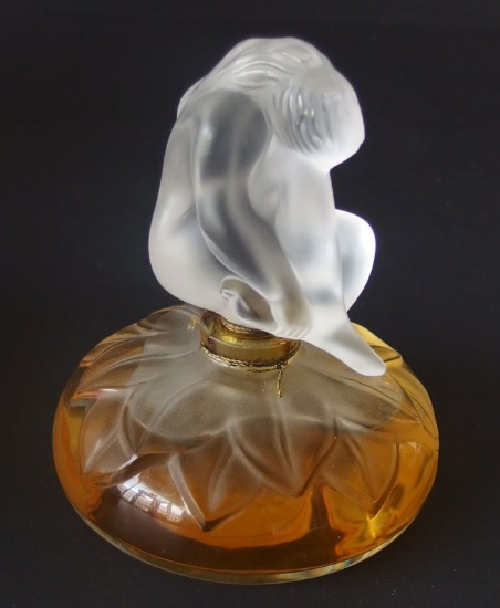 LALIQUE 'LE NU' PERFUME BOTTLE WITH BOX