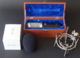 STERLING AUDIO ST77 CARDIOID MICROPHONE W/ACCESS