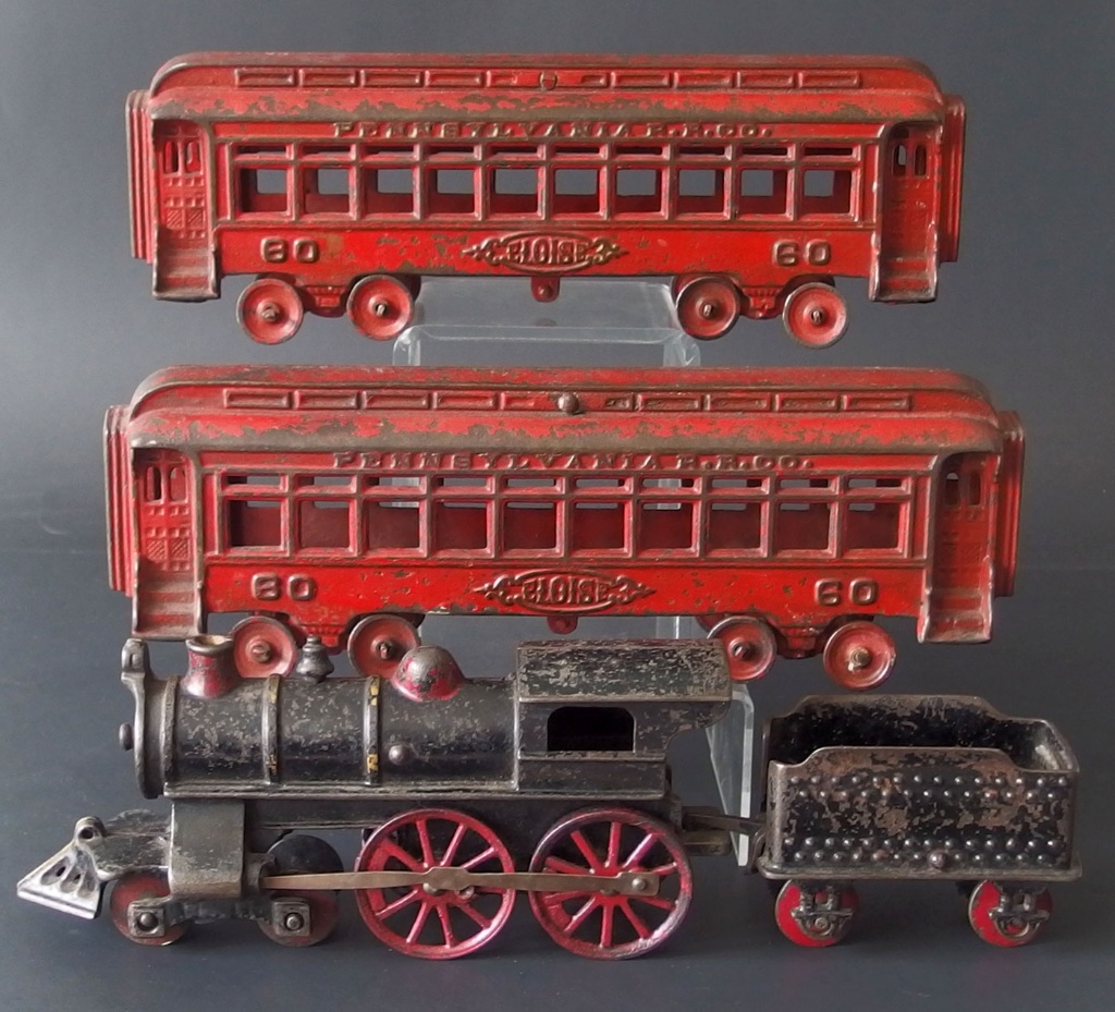 hubley cast iron train