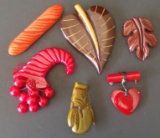 BAKELITE BROOCHES & FUR CLIPS