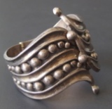 VINTAGE MEXICAN SILVER CLAMPER BRACELET