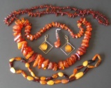 COLLECTION OF VINTAGE BALTIC AMBER JEWELRY