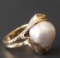 14KT GOLD & PEARL RING