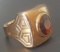 10KT GOLD GARNET RING