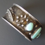 VINTAGE NAVAJO STERLING & TURQUOISE CUFF BRACELET