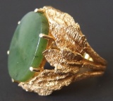 14KT GOLD & SPINACH JADE RING