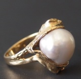 14KT GOLD & PEARL RING