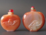 2 MINIATURE CHINESE AGATE SNUFF BOTTLES