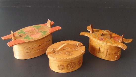 SWEDISH HAND CARVED BRIDES 'TINA' BOXES (3)