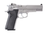 (M) Smith & Wesson Model 1006 Semi-Automatic Pistol.