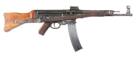 (N) EXTREMELY ATTRACTIVE GERMAN MP-44 MACHINE GUN WITH STG 44 MARKED MAGAZINE (CURIO & RELIC).