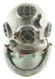 A RARE AND DESIRABLE A. SCHRADER'S SON UNITED STATES NAVY MARK V MODEL 1 DIVING HELMET, SERIAL NUMBE