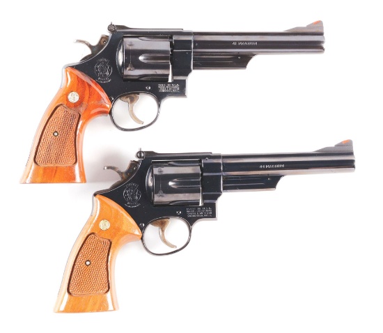 (M) LOT OF 2: SMITH & WESSON REVOLVERS.