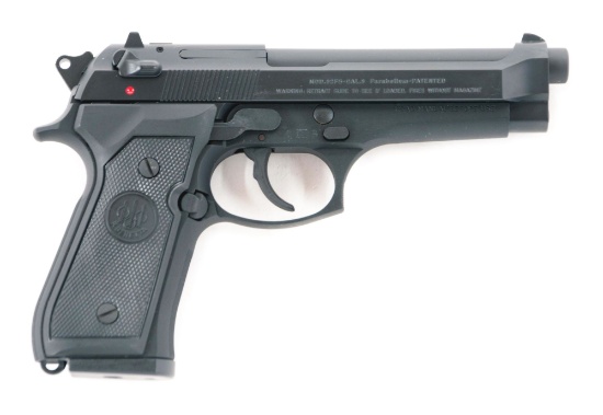 (M) CASED BERETTA 92FS SEMI-AUTOMATIC PISTOL.