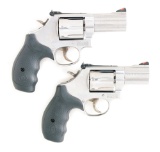 (M) LOT OF 2: TWO SMITH AND WESSON 686-6 REVOLVERS WITH CASES.