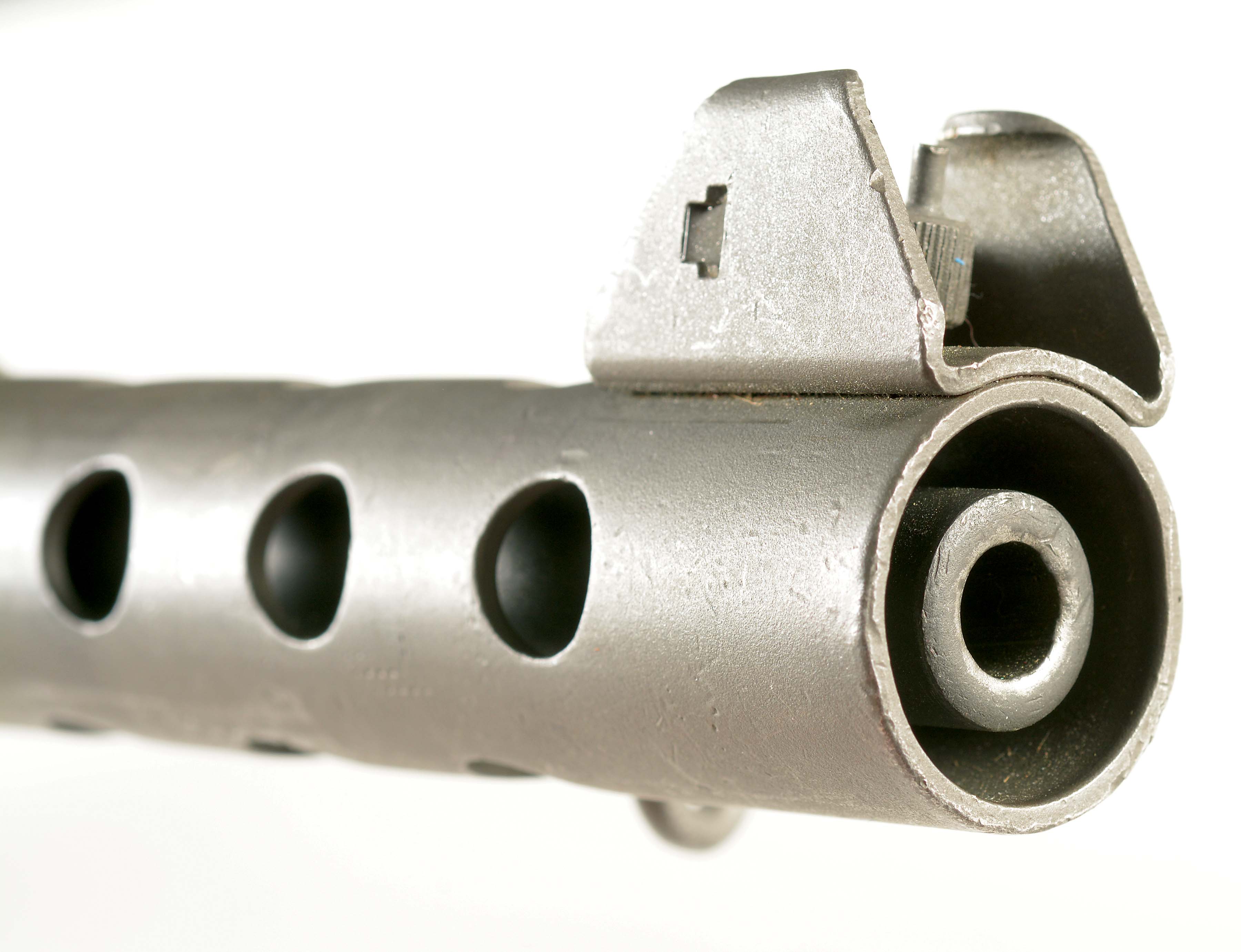 N) WILSON ARMS CO. CARL GUSTAF M-45 | Proxibid